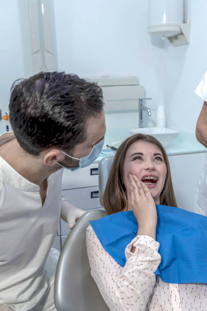 Best Weekend Emergency Dentist in North Pembroke, MA